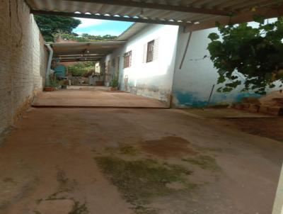 Casa para Venda, em Avaré, bairro Vera Cruz, 2 dormitórios, 1 banheiro, 1 vaga